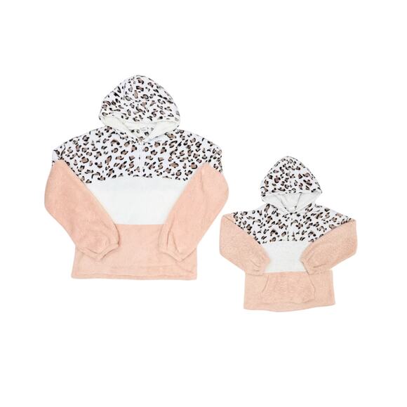 Mommy & Me Leopard Hoodie Set - Matching Fuzzy Hoodies 2X - 7/8 - Picture 1 of 3
